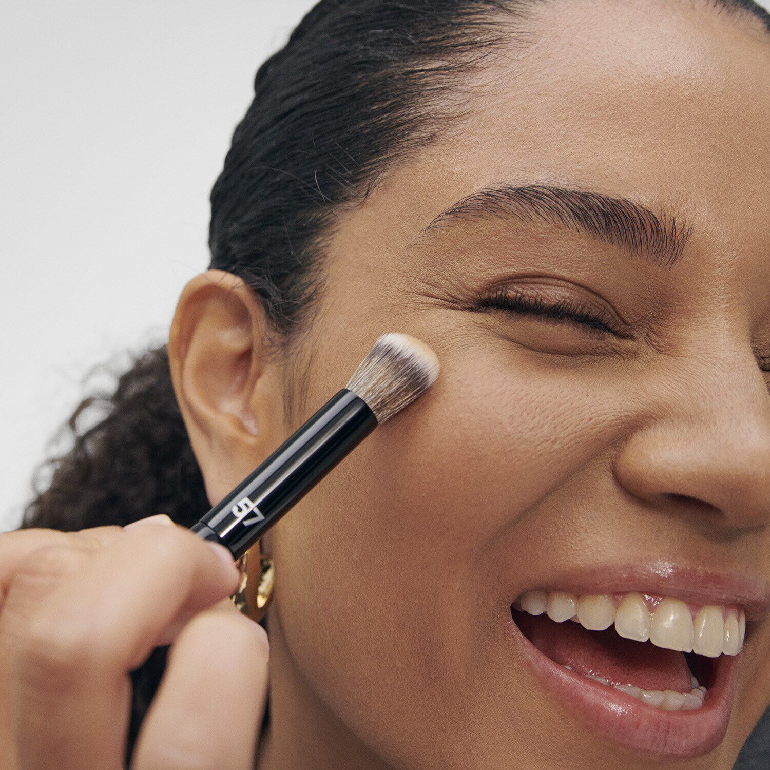 Pinceau Pro Airbrush De Sephora – L'anticernes Parfait Pour Un Fini Naturel Et Léger