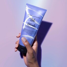 Bb.Illuminated Blonde Conditioner - Après-shampooing violet raviveur de blond