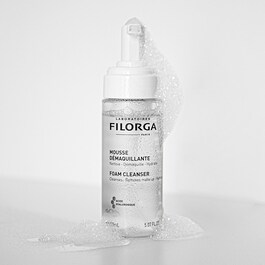 Mousse nettoyante - Nettoyant démaquillant moussant visage anti âge