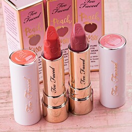 Peach Kiss Lipstick - Rouge à Lèvres Mate Hydratant Longue Tenue