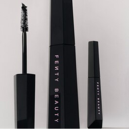 HELLA THICC VOLUMIZING MASCARA - Mascara volume