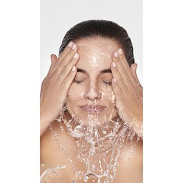 Black Diamond Vitamin C Brightening Cleanser - Nettoyant Visage