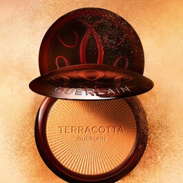Terracotta Luminizer - La Poudre Enlumineur - Éclat Scintillant & Doré