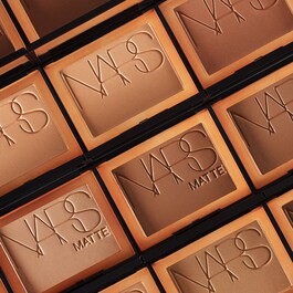 Matte Bronzing Powder - Poudre bronzante matte