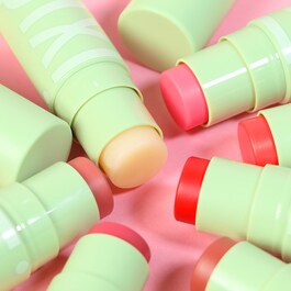  +Hydra Lip Treat - Baume à Lèvres Teinté