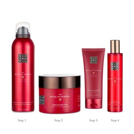 Coffret Corps rose et amande douce - The Ritual of Ayurveda L