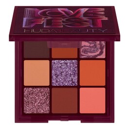 Point rouge
Lovefest Obsessions Palette De Fards À Paupières
HUDA BEAUTY