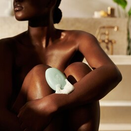 The Ritual of Karma - Soin nettoyant solide corps et cheveux 