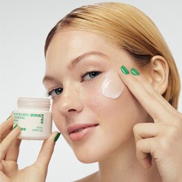 Crème Hydratante à l'Acide Hyaluronique et au Thé Vert - Crème Hydratante