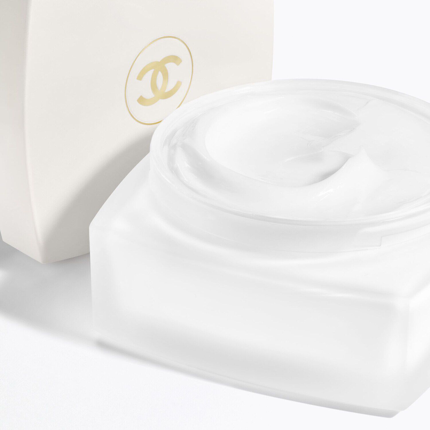 Coco mademoiselle 2025 creme