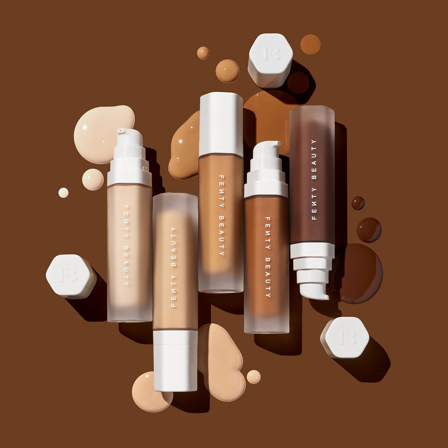 Soft Lit Naturally Luminous Foundation Fond de teint de FENTY BEAUTY SEPHORA