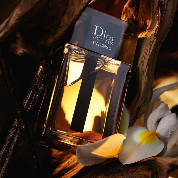 Dior Homme Intense Eau de parfumNotes boisées, facette ambrée, iris