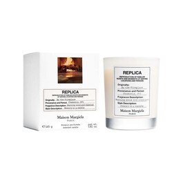 REPLICA By The Fireplace - Bougie Parfumée boisée épicée