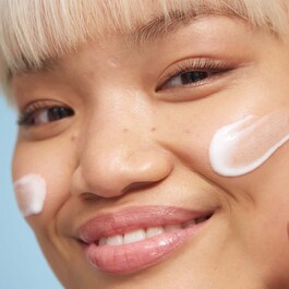 Super Hydratant Jour - Crème hydratante visage à l’acide hyaluronique