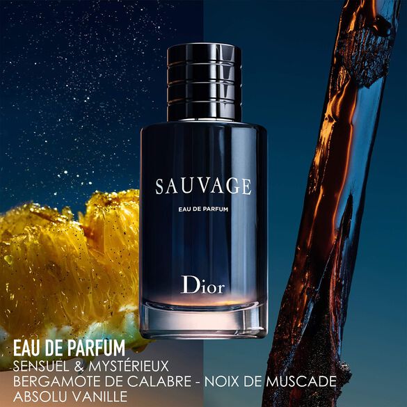 Sauvage eau de parfum pour homme notes épicées & d'absolu vanille