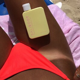 Huile de bronzage à l'extrait d'ananas SPF6