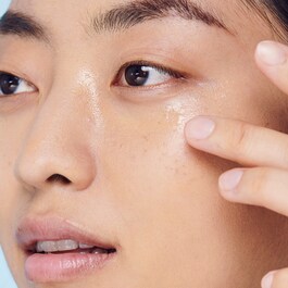 Black Tea Firming Eye Serum - Sérum contour des yeux au thé noir