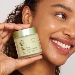 The Calm Balm – Baume nettoyant démaquillant doux aux huiles d'olive et de coco
