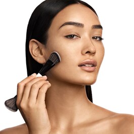 F4 Brush - Pinceau pour fond de teint