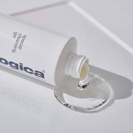 Special Cleansing Gel - Gel nettoyant moussant