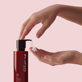 Color Lustre - Soin protecteur de couleur avec de l'extrait de saké kasu