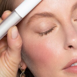 Natural Brightening Eye Primer - Base illuminatrice naturelle paupières