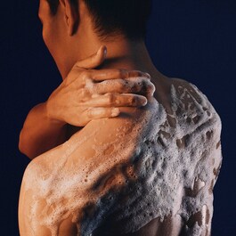 Sauvage - Gel douche parfumé pour le corps - Nettoyant et rafraîchissant