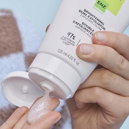 Double Exfoliant Éclat - exfolie + éclat