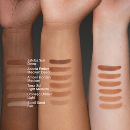 Power Sculpt Velvet Bronzer with Fermented Arnica - Poudre de soleil