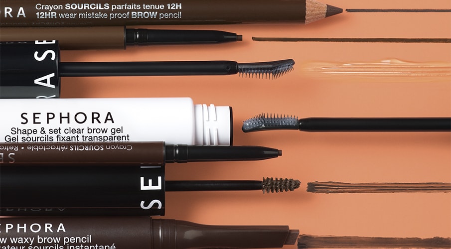 Les produits indispensables pour dessiner ses sourcils.