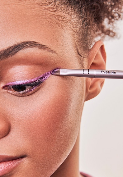 pinceau yeux liner