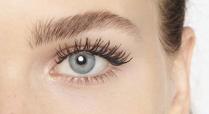 maquillage cils du bas