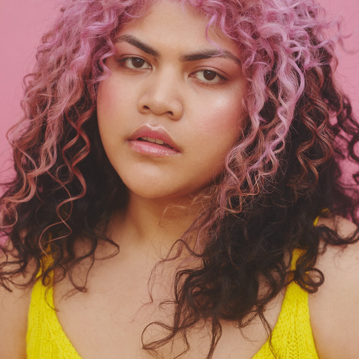 Odd Fuchsia Super Cool Colour Crème colorante rose moyen de BLEACH