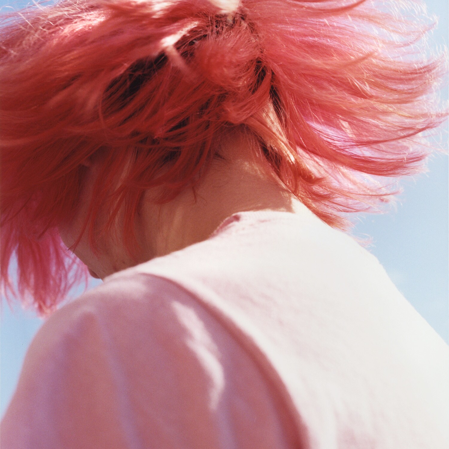 Odd Fuchsia Super Cool Colour Crème colorante rose moyen de BLEACH