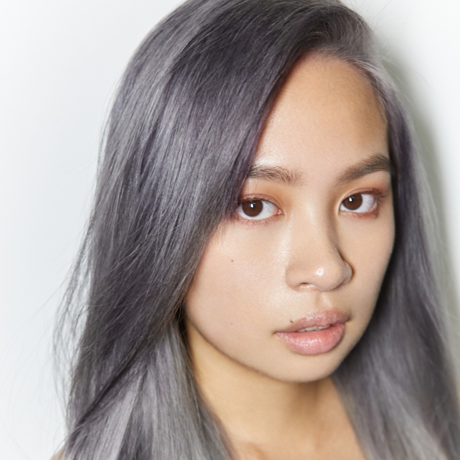 Fade To Grey Shampooing coloré gris anthracit de BLEACH LONDON ≡ SEPHORA