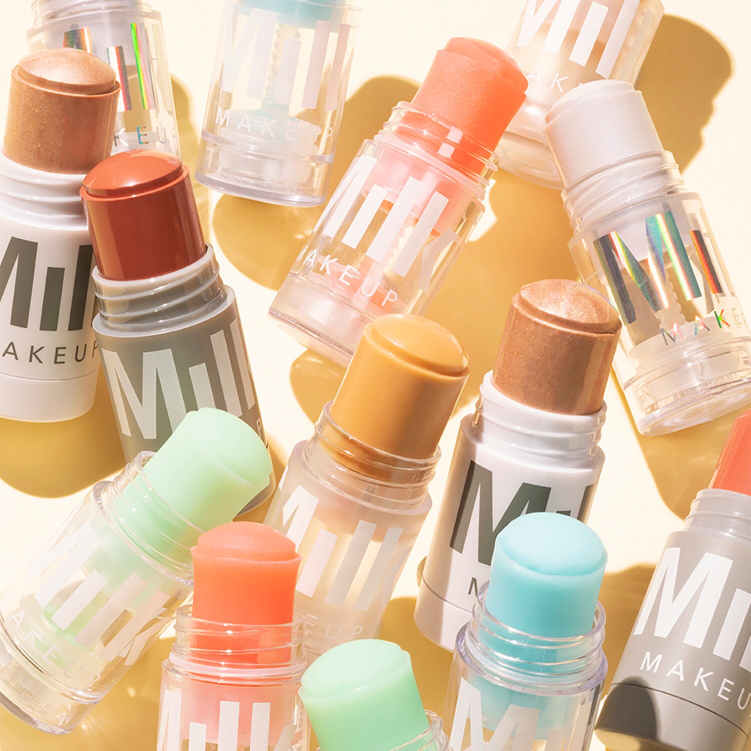 Blur Stick - Base de teint stick de MILK MAKEUP ≡ SEPHORA