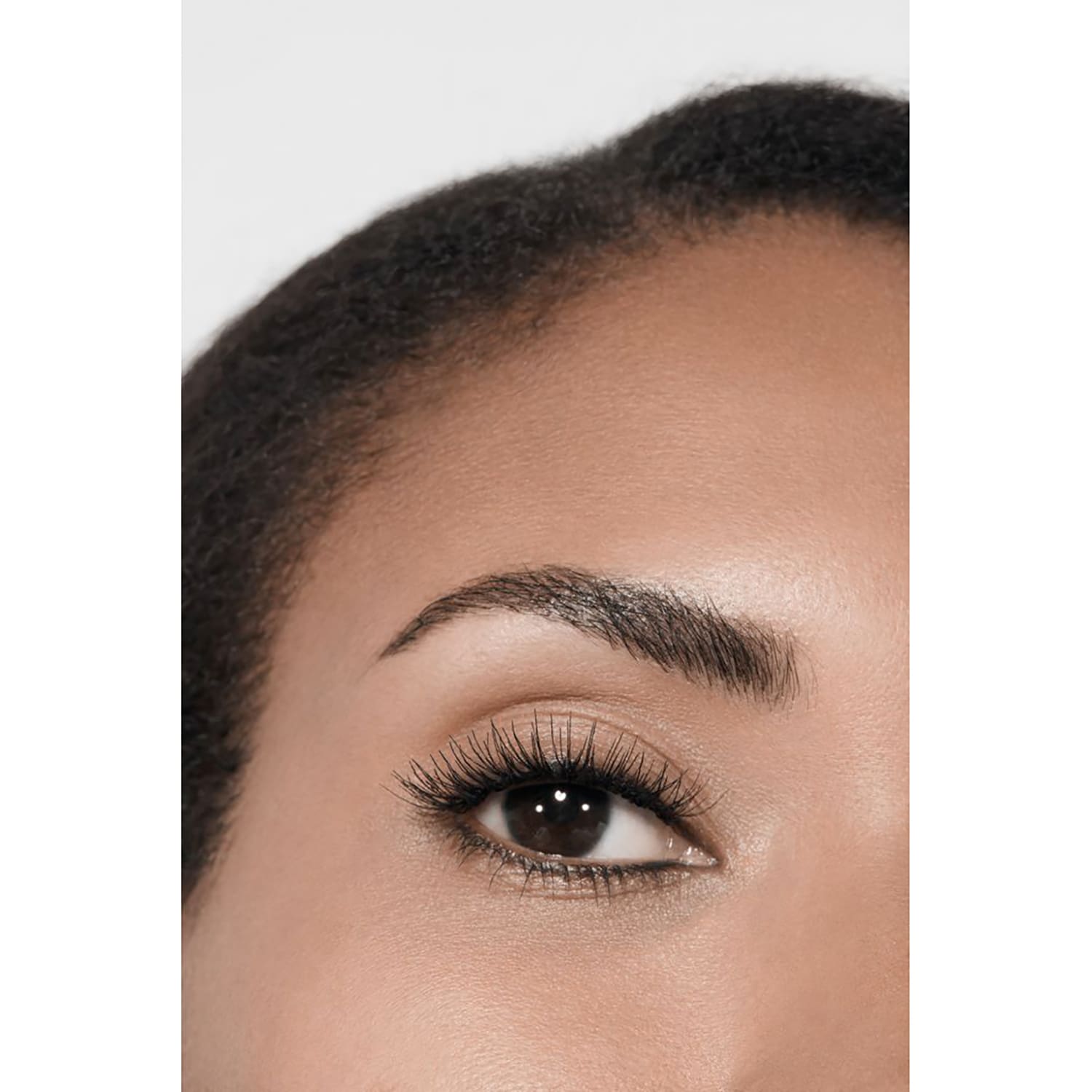 LE VOLUME STRETCH DE CHANEL Mascara Volume et Longueur de CHANEL ≡