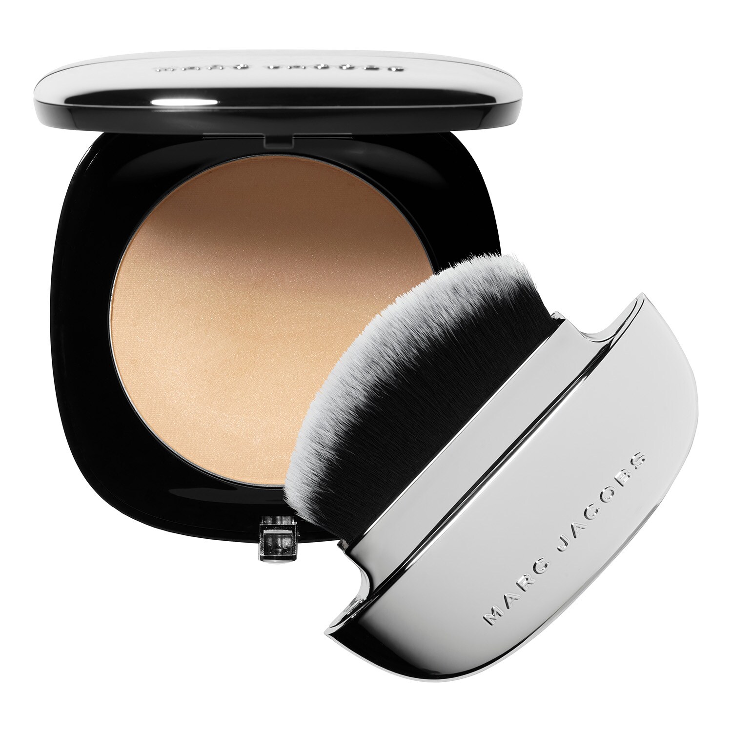 Accomplice Instant Blurring Beauty Powder Poudre Matifiante