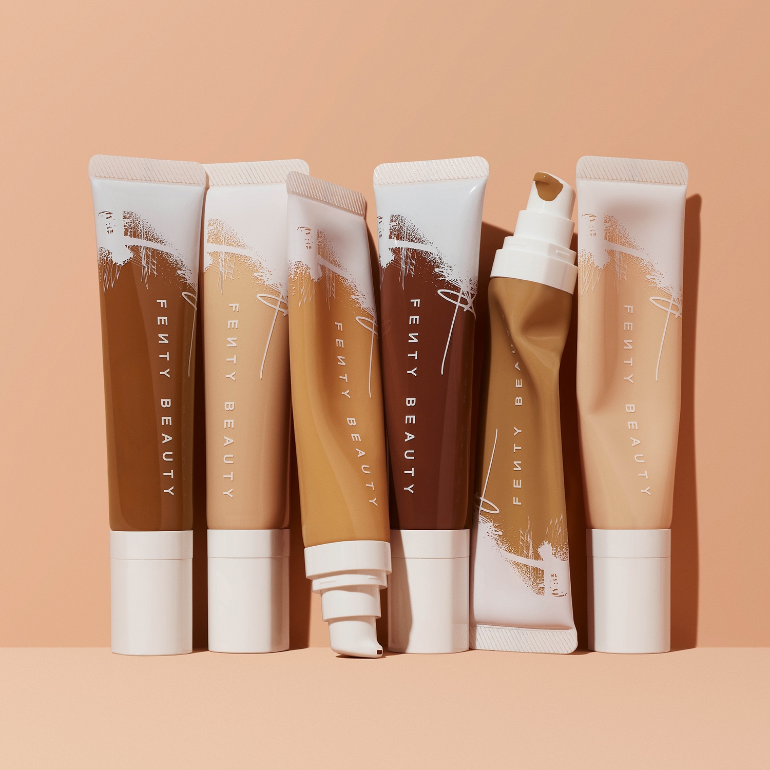 Fond De Teint Hydratant Fenty Beauty Pro Filt'r Hydrating Longwear Foundation - Fond de Teint Hydratant de