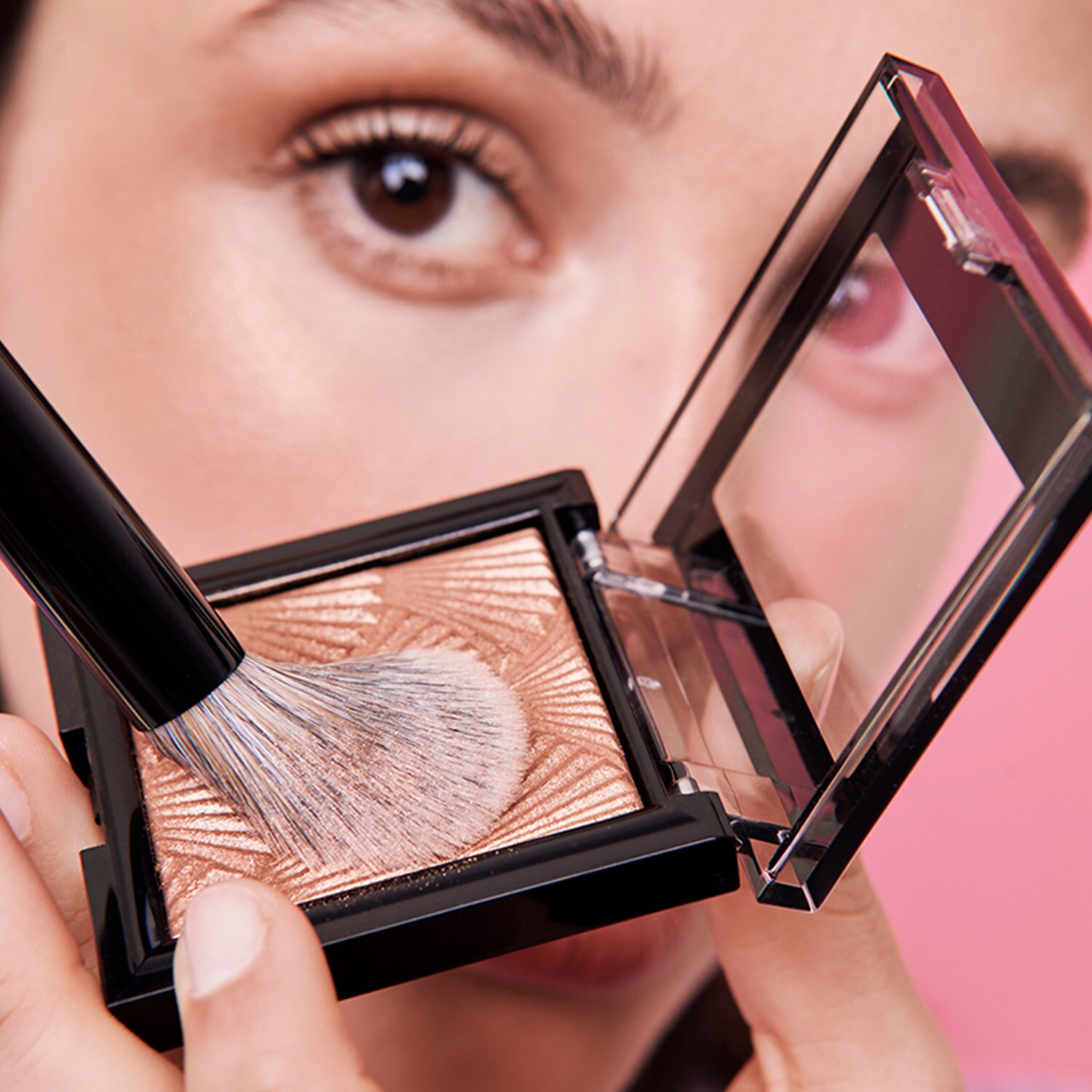 Poudre illuminatrice visage Highlighter de SEPHORA COLLECTION ≡ SEPHORA