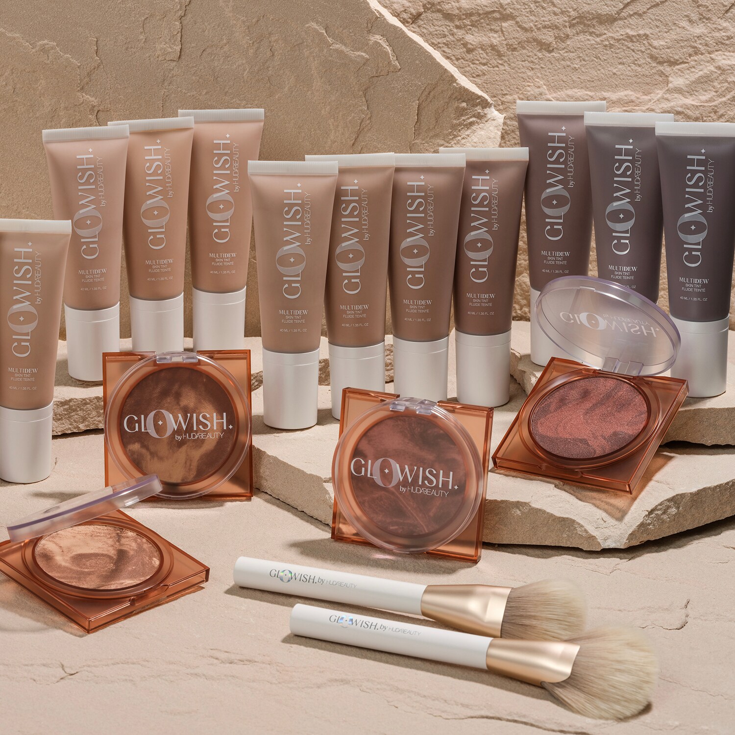 Glowish All over bronze Pinceau poudre visage de HUDA BEAUTY ≡ SEPHORA