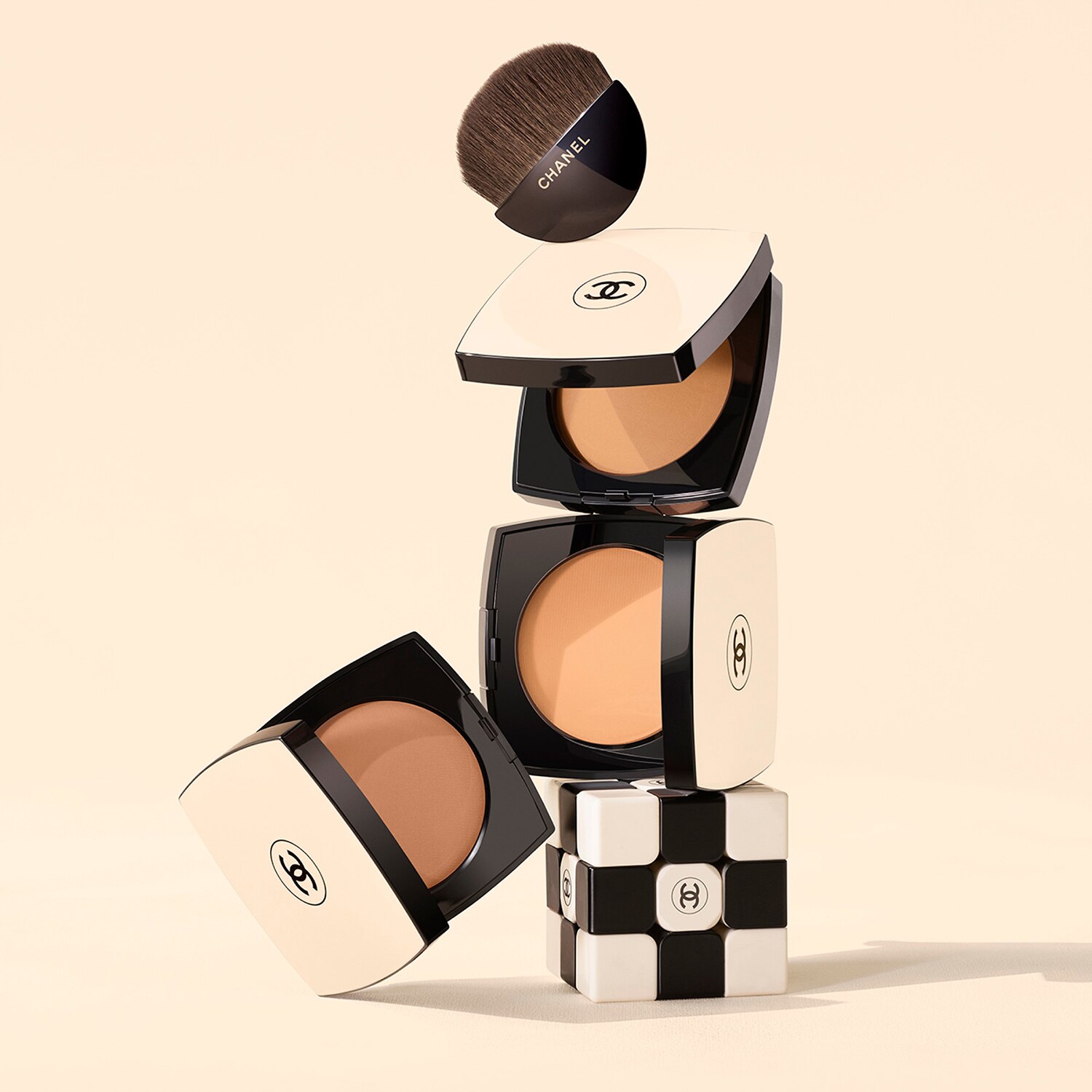 Poudre Pour Le Visage CHANEL Belle Mine N°30 - NEUVE, Housse Uniquement, Pinceau Offert