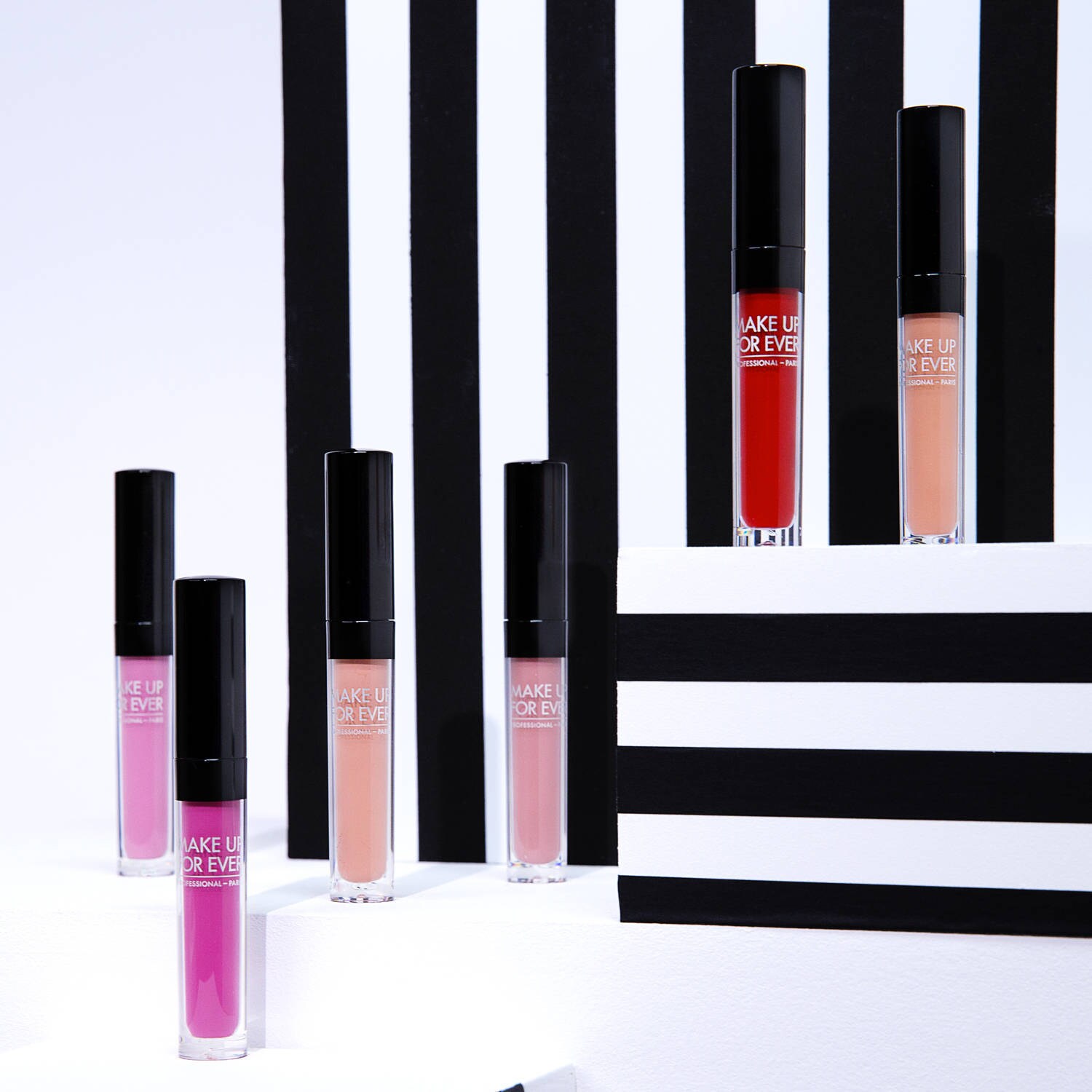 Artist Liquid Matte Rouge à lèvres liquide mat de MAKE UP FOR EVER ≡